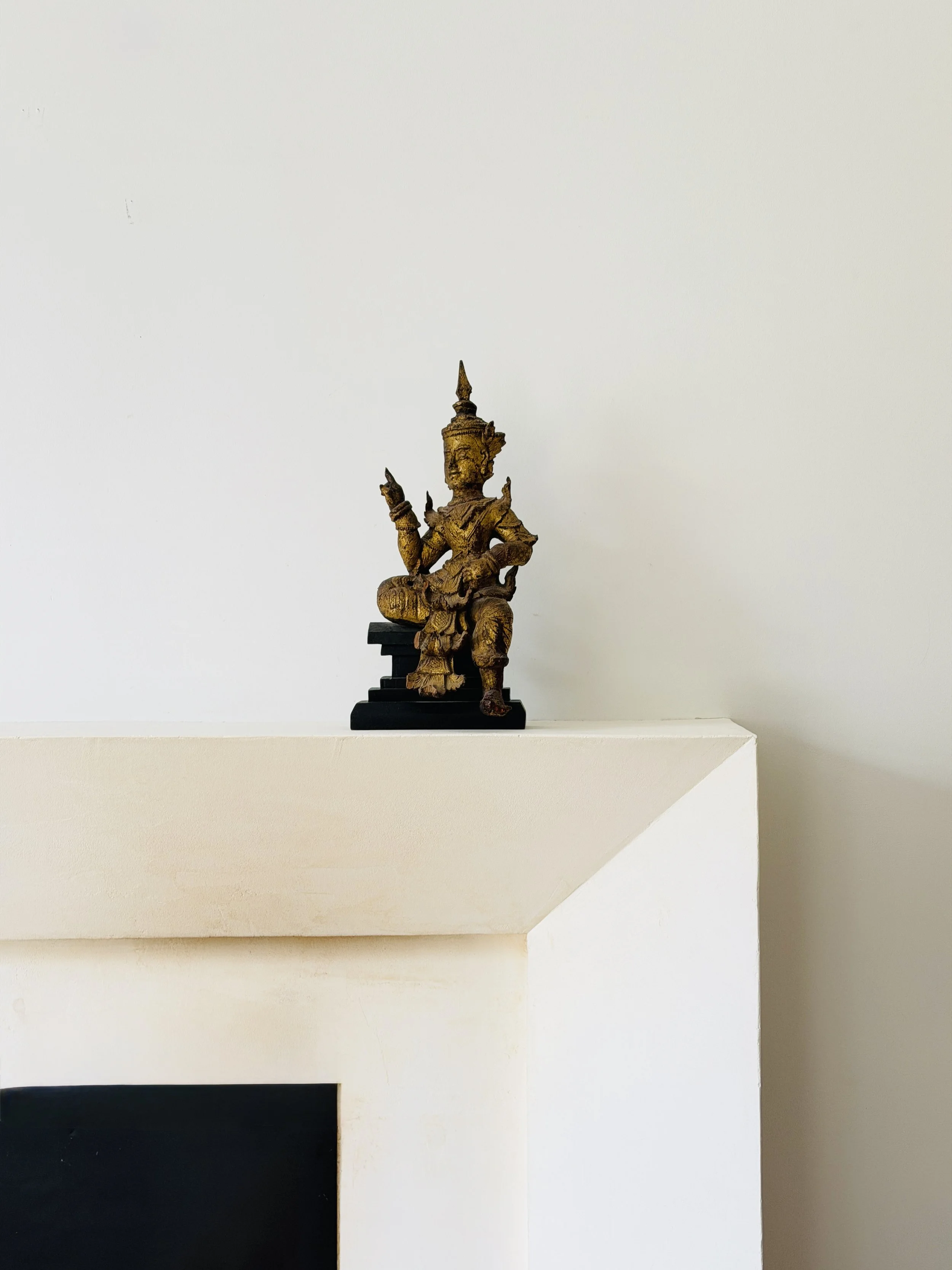 MATERI(A)NTIQUES+LARGE+CARVED+